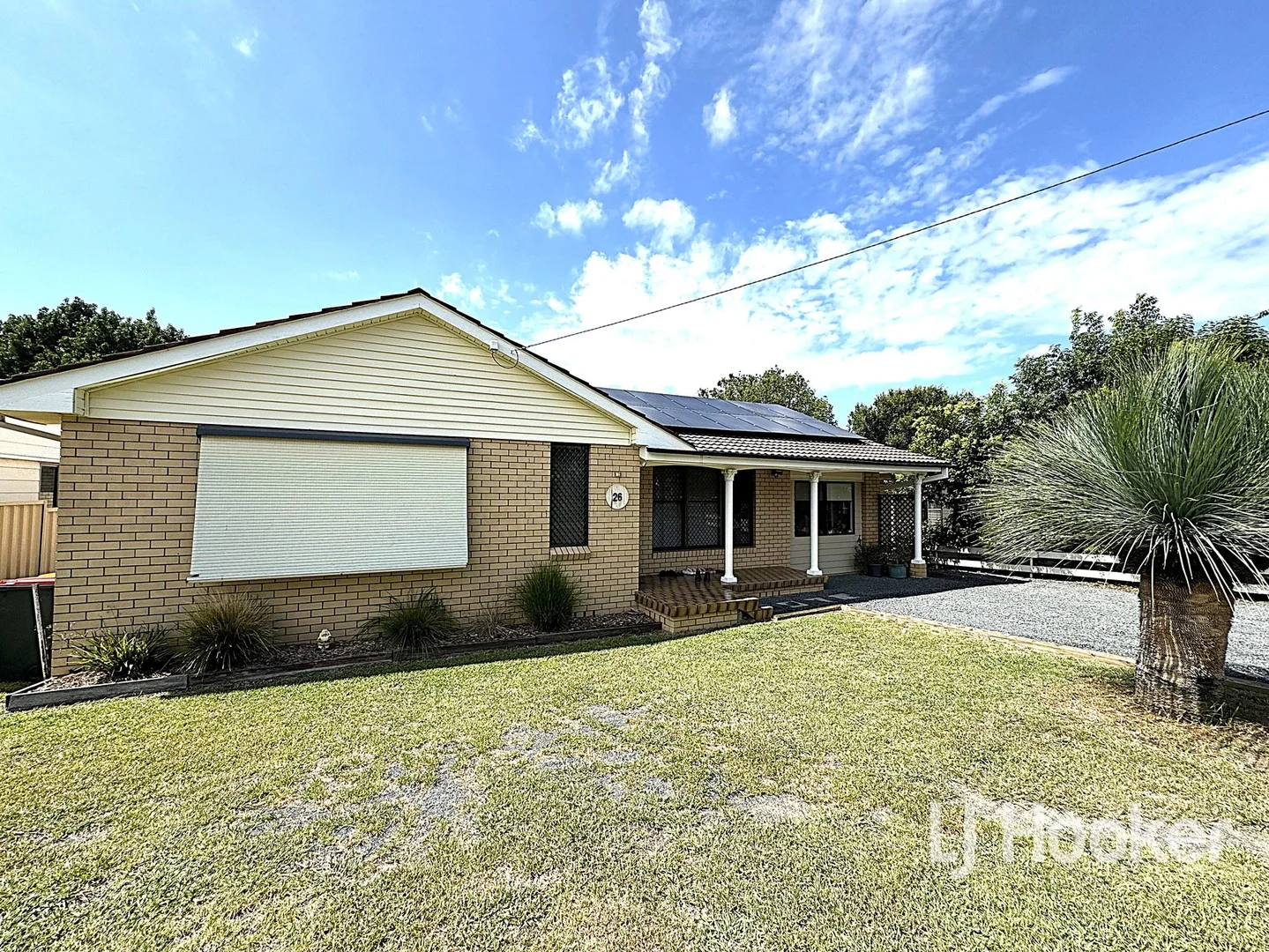 26 Auburn Vale Road (1/13)
