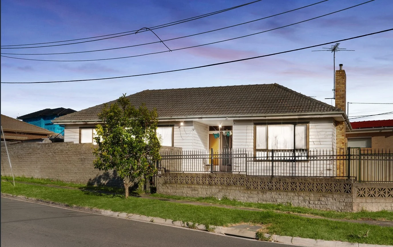 26 Avondale Street (1/11)