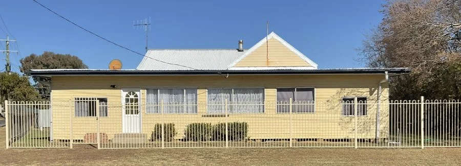 26 Eurimie Street (1/23)