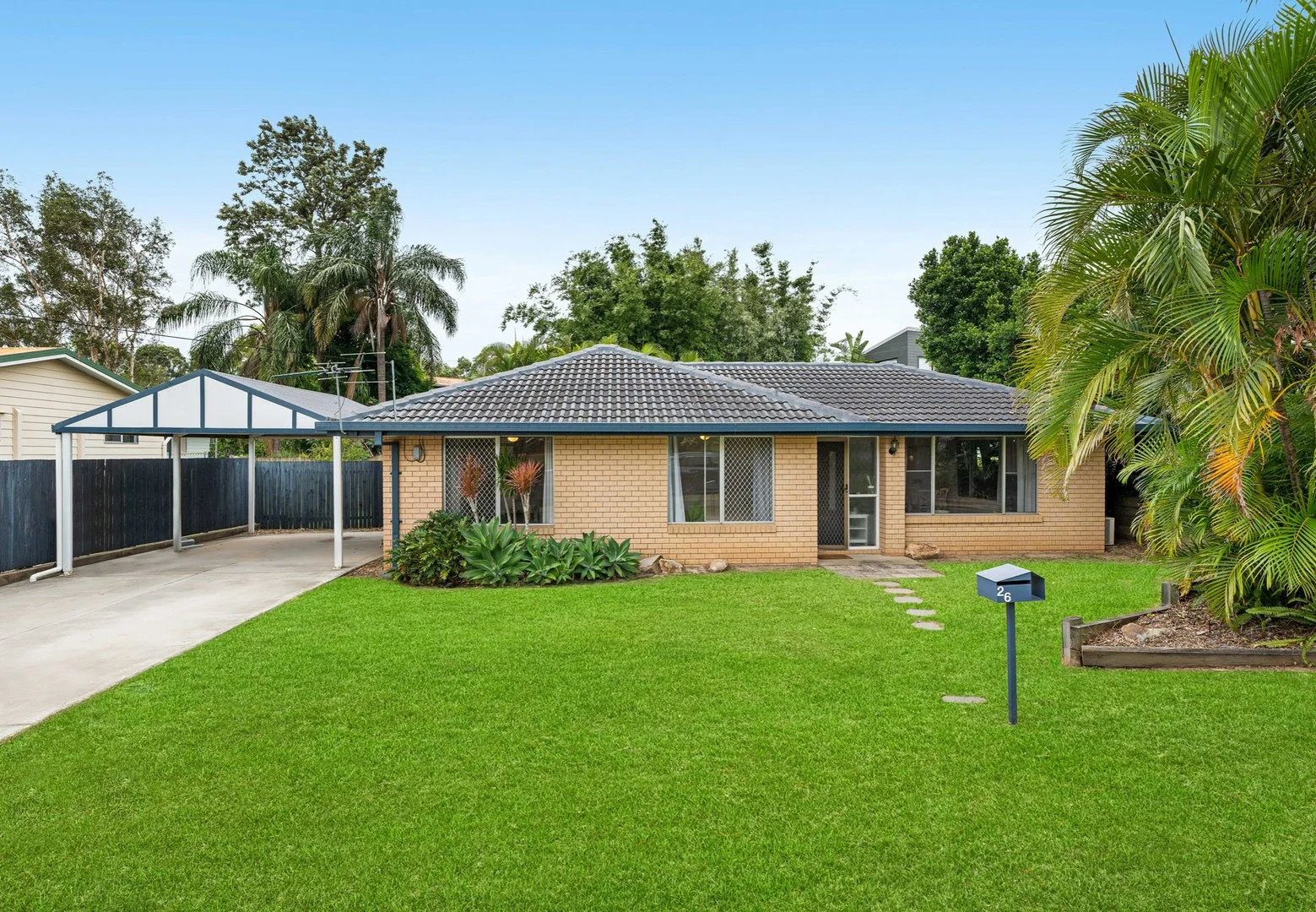 26 Penelope Street (1/13)