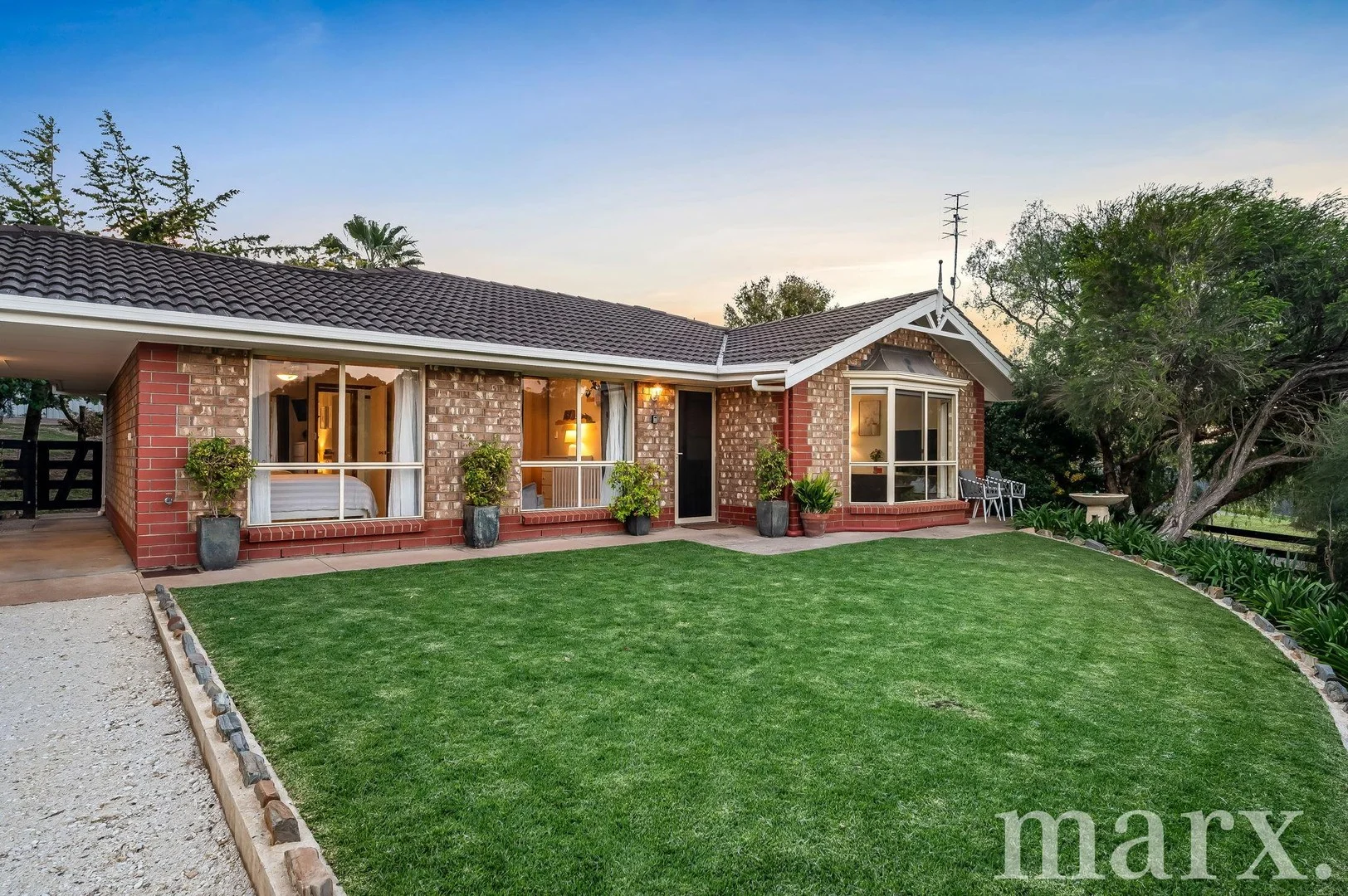 26 Sarah Street (1/1)