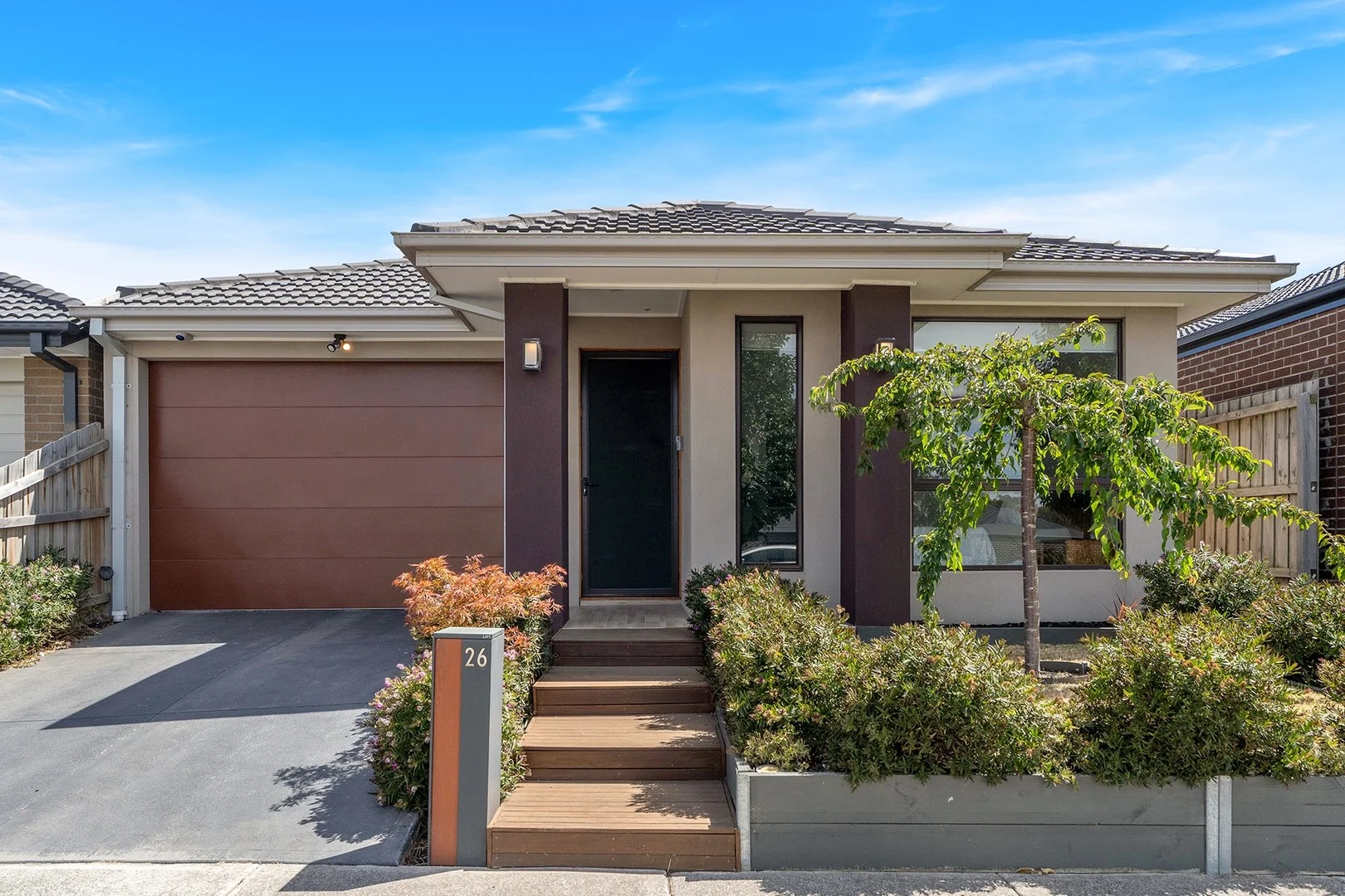 26 Vermilion Drive (1/1)