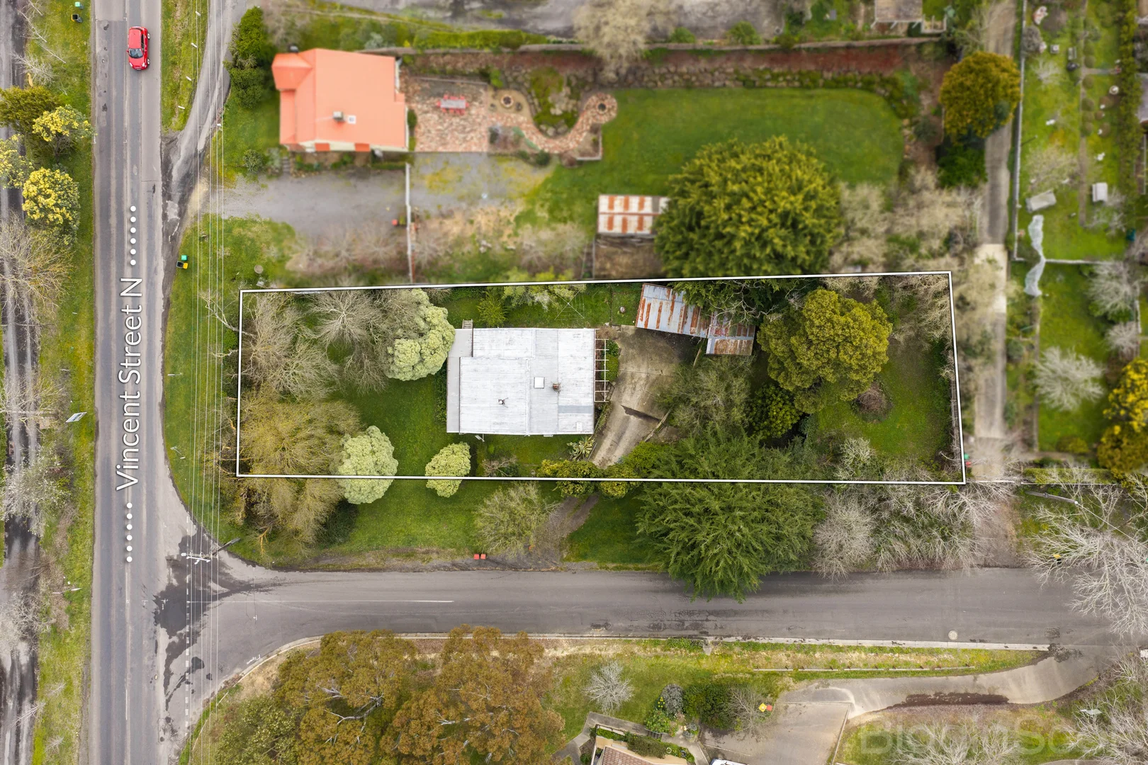 26 Vincent Street North - Image 3