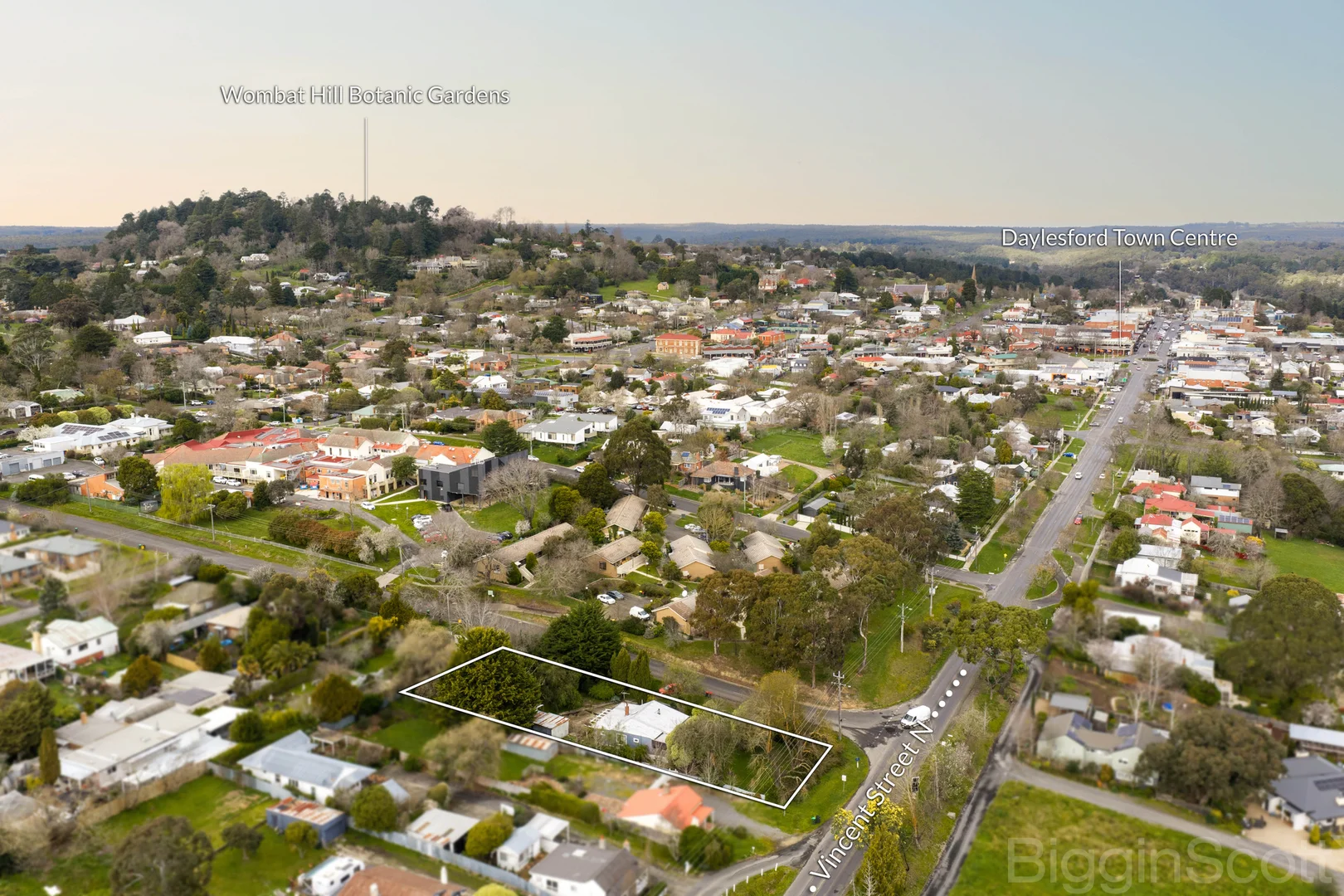 26 Vincent Street North - Image 2