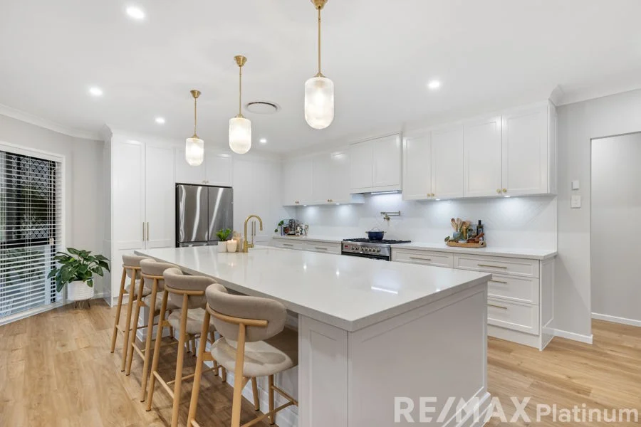 26 Yellow Robin Court (1/37)