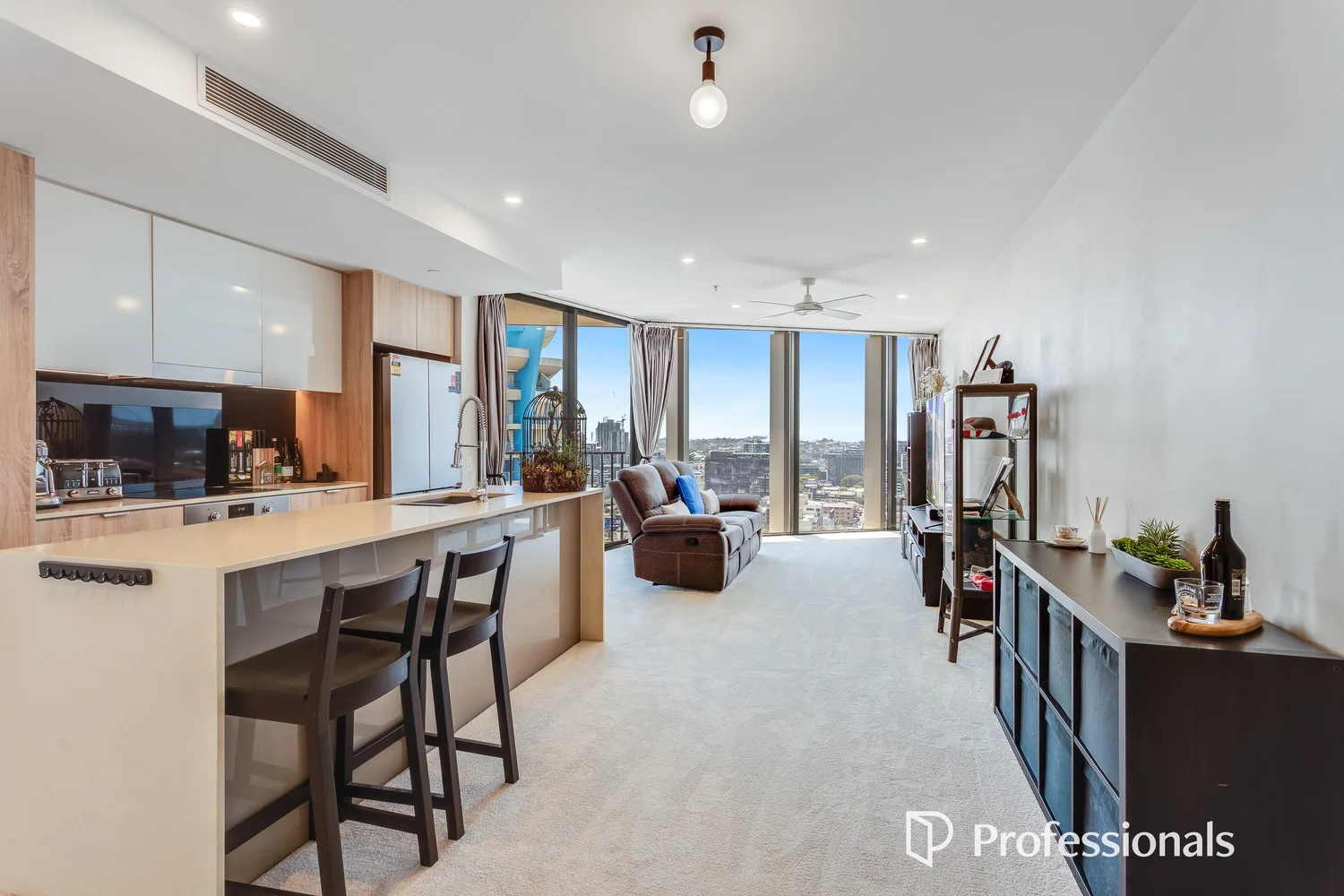 2602/550 Queen Street (1/17)