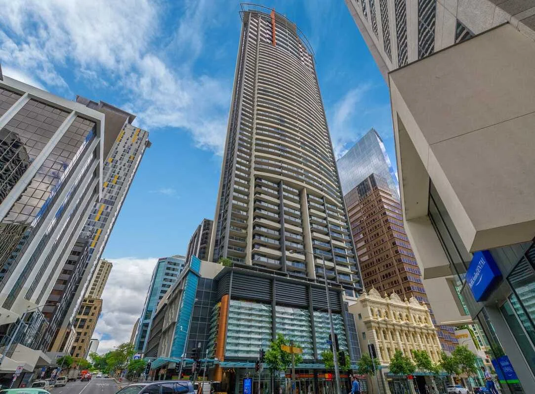 267/420 Queen Street (1/19)