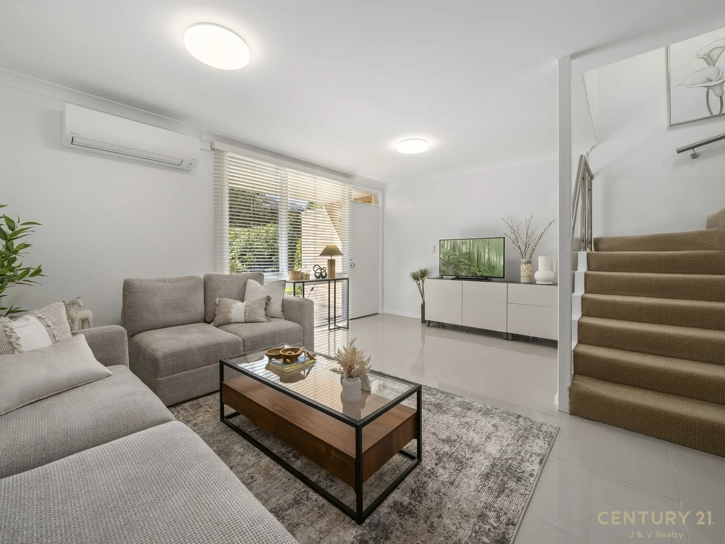 27/20-24 Busaco Road (1/13)
