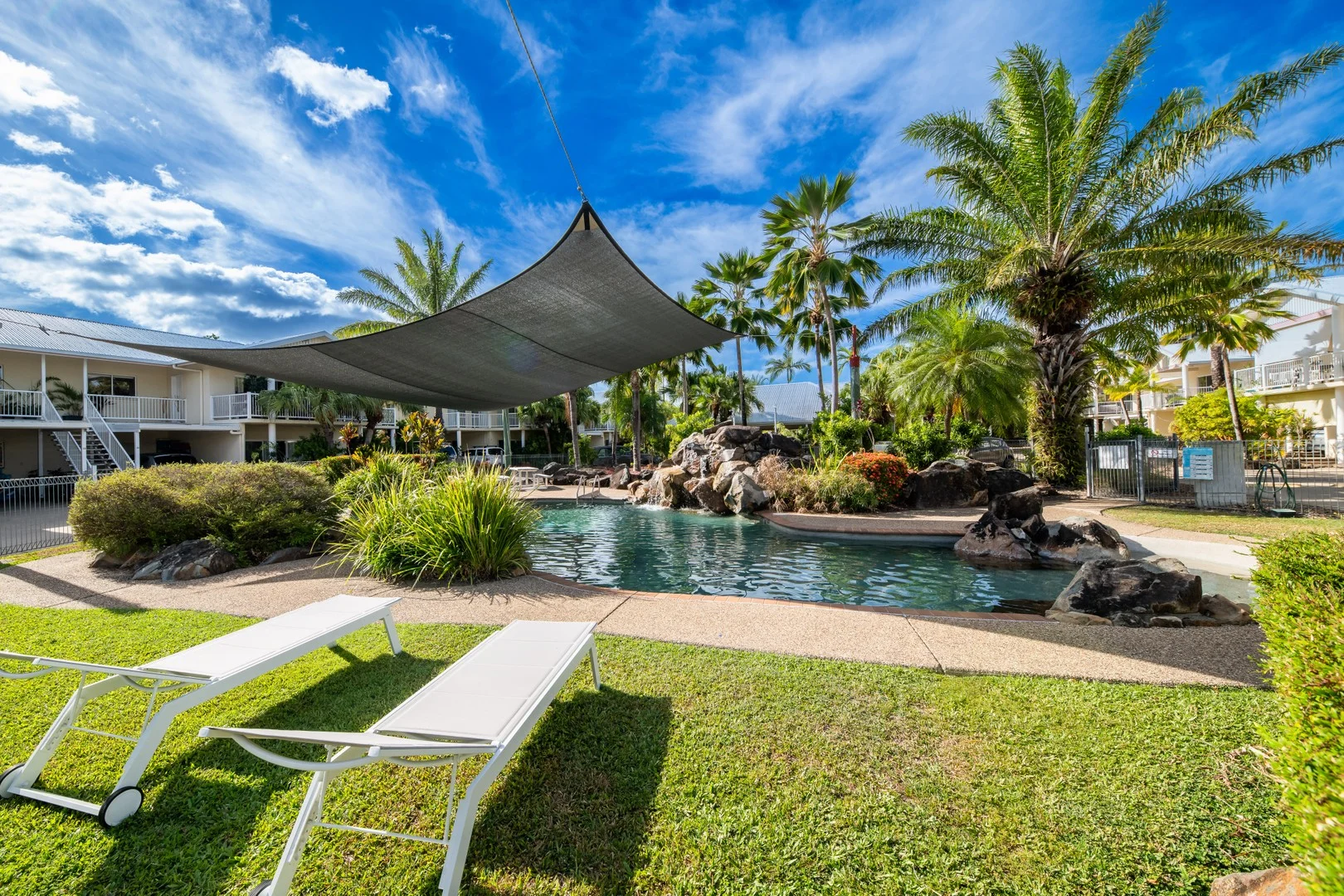 27/24 Pandanus Drive (1/14)