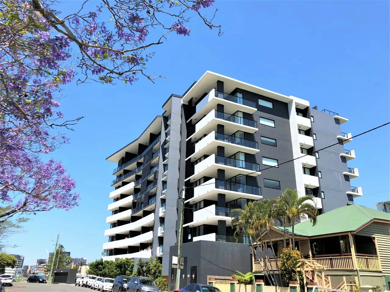 27/8 Hunt Street (1/9)