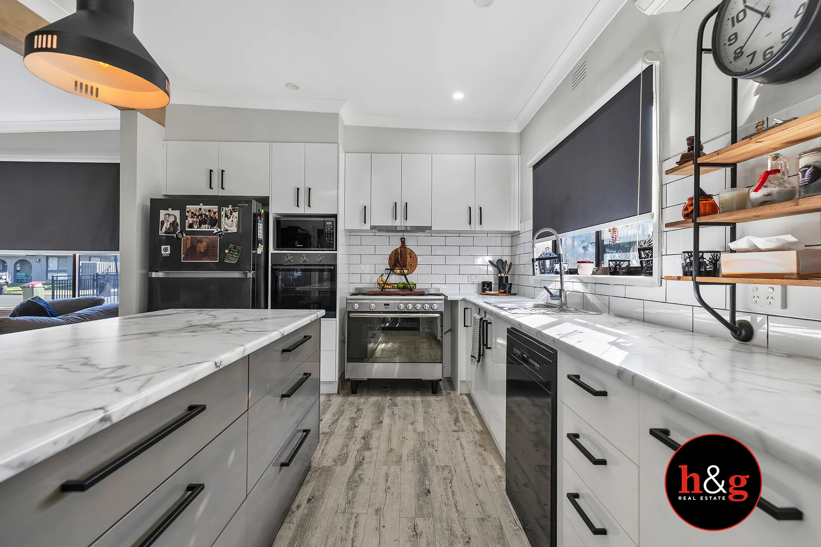 27 Bond Street - Image 3
