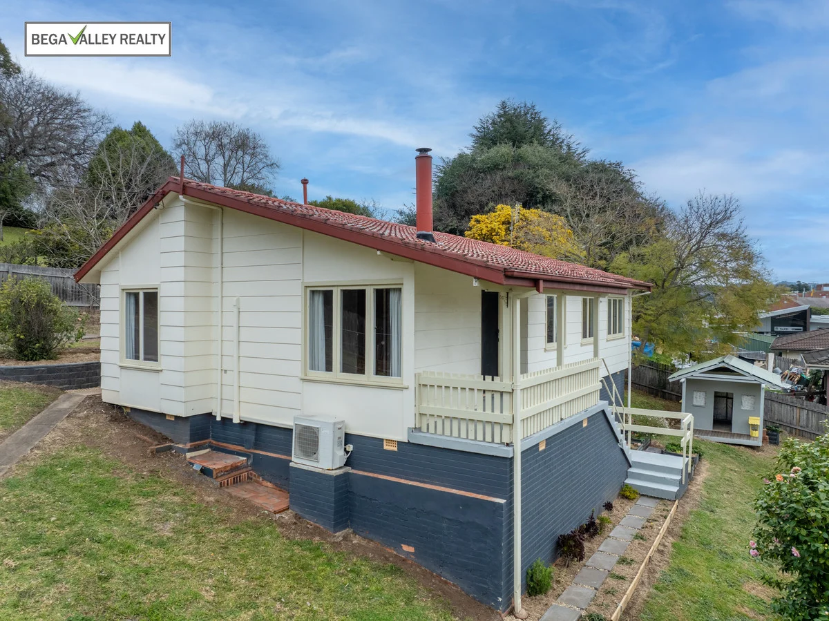 27 Girraween Crescent (1/23)
