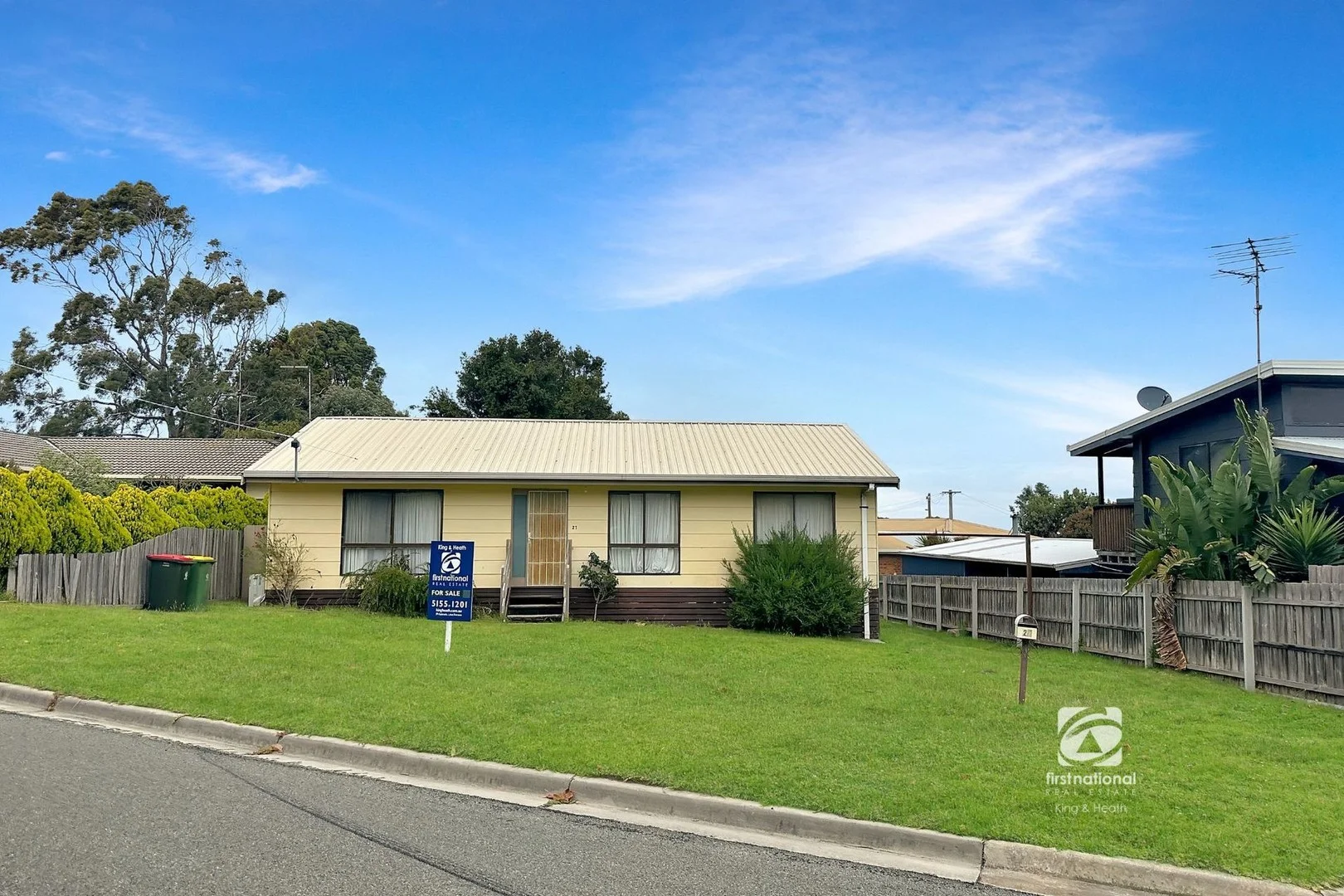 27 Grandview Road (1/8)