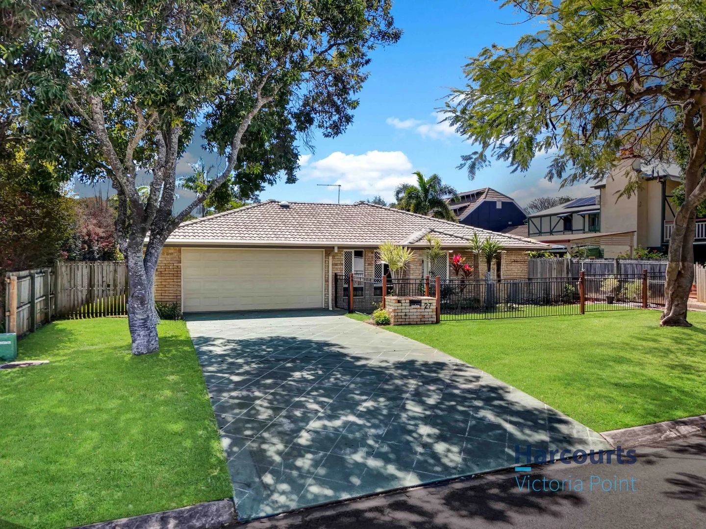 27 Orana Street (1/20)