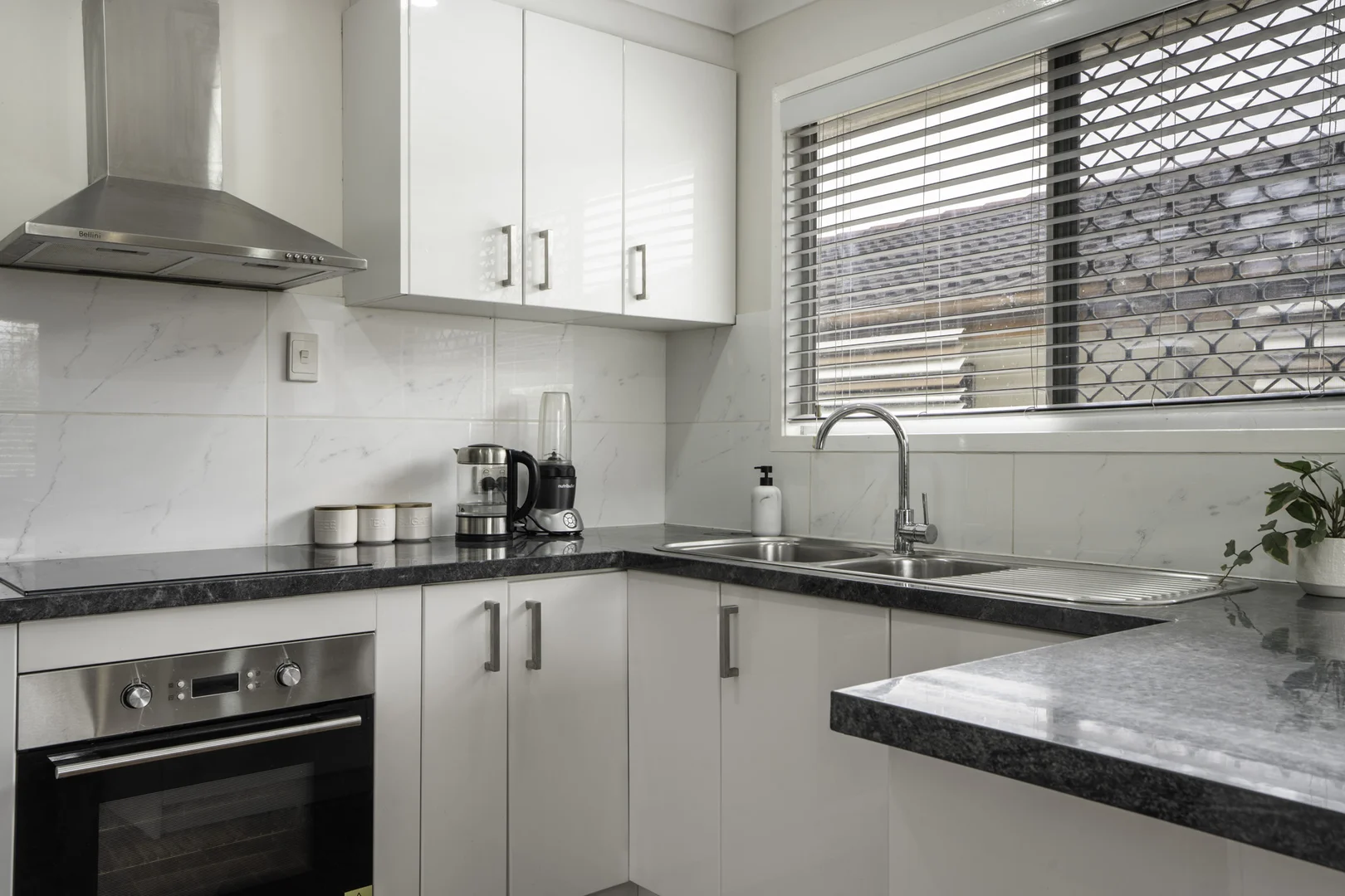 27 Price Street - Image 5