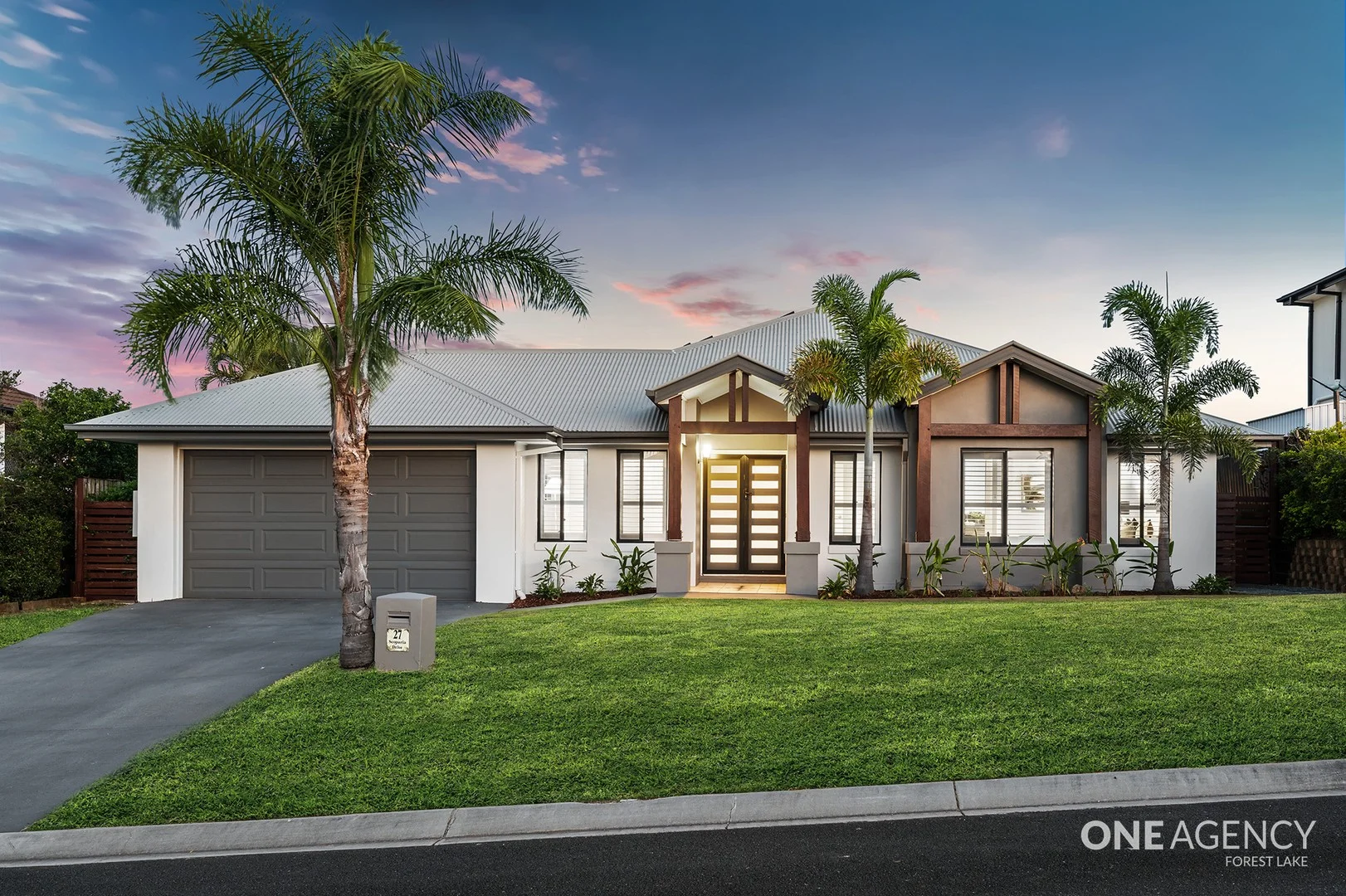 27 Scoparia Drive (1/45)