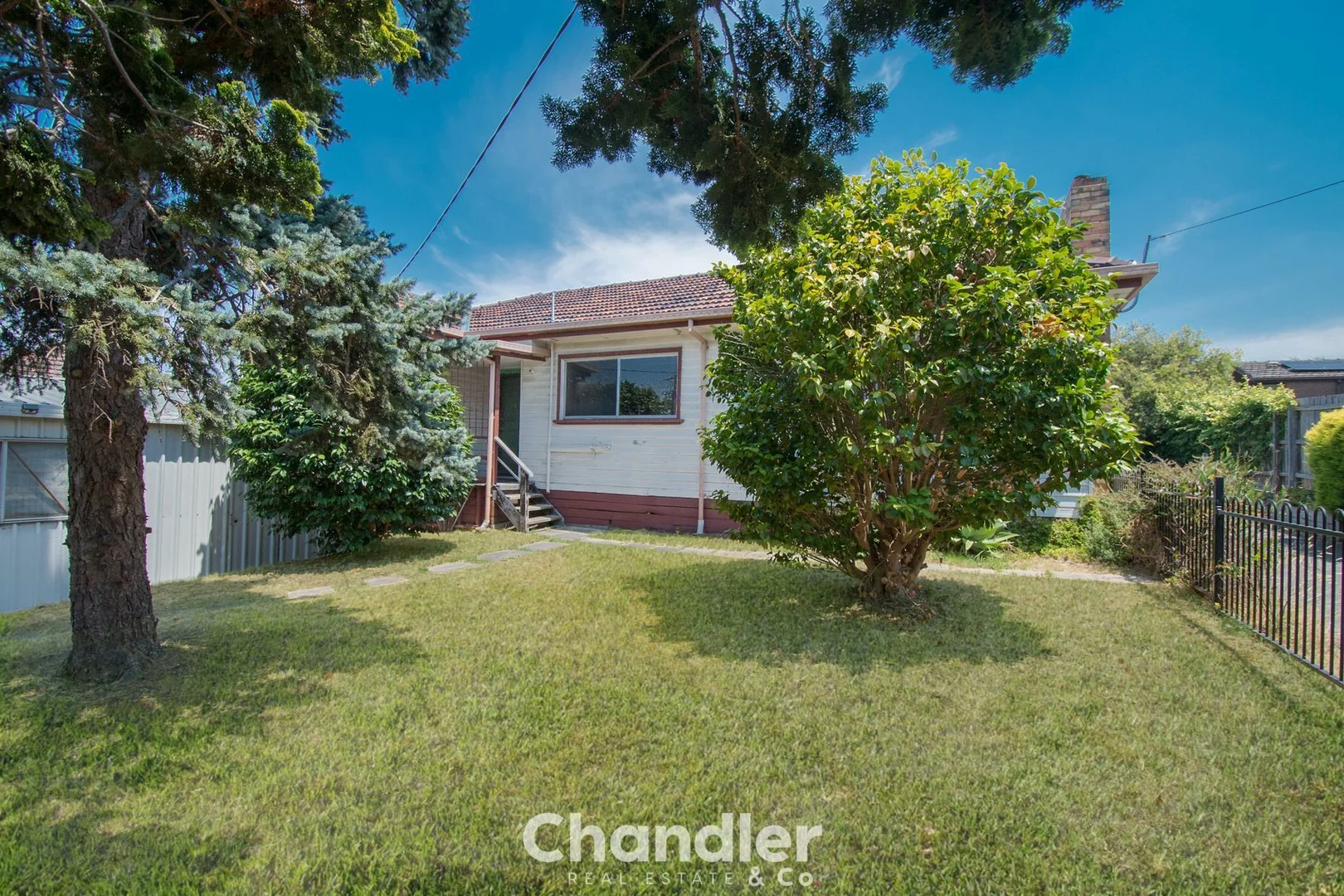 27a Forest Road (1/1)