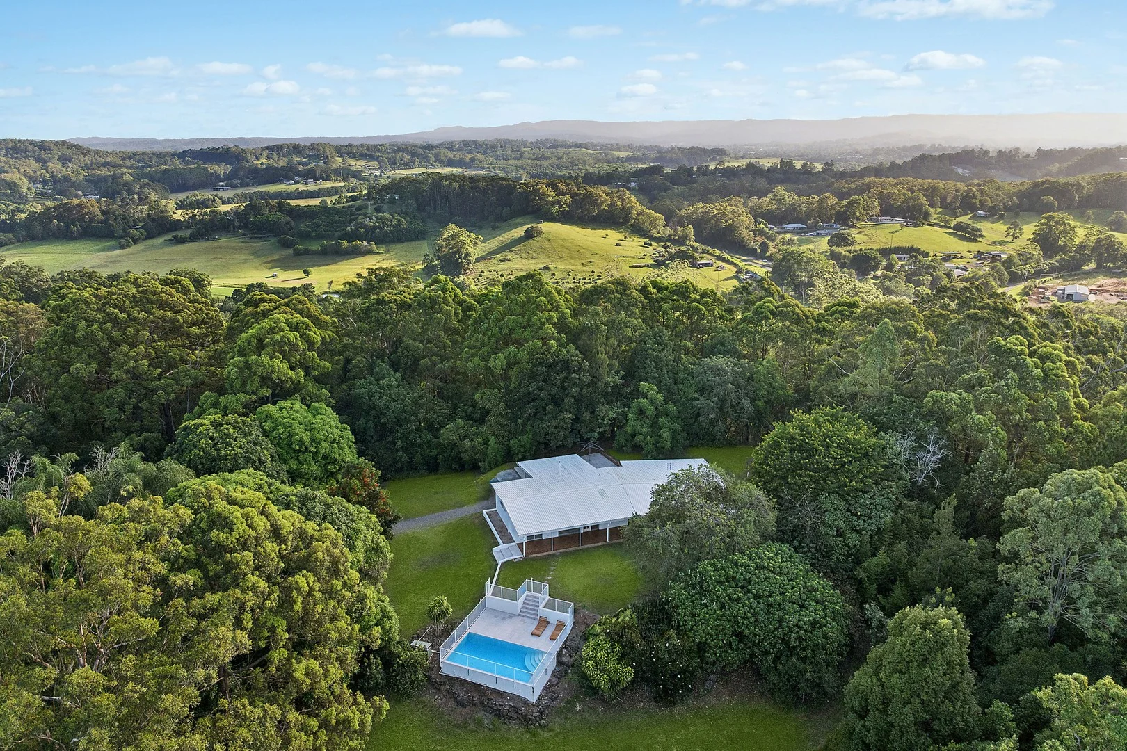 28-52 Upper Rosemount Road (1/18)