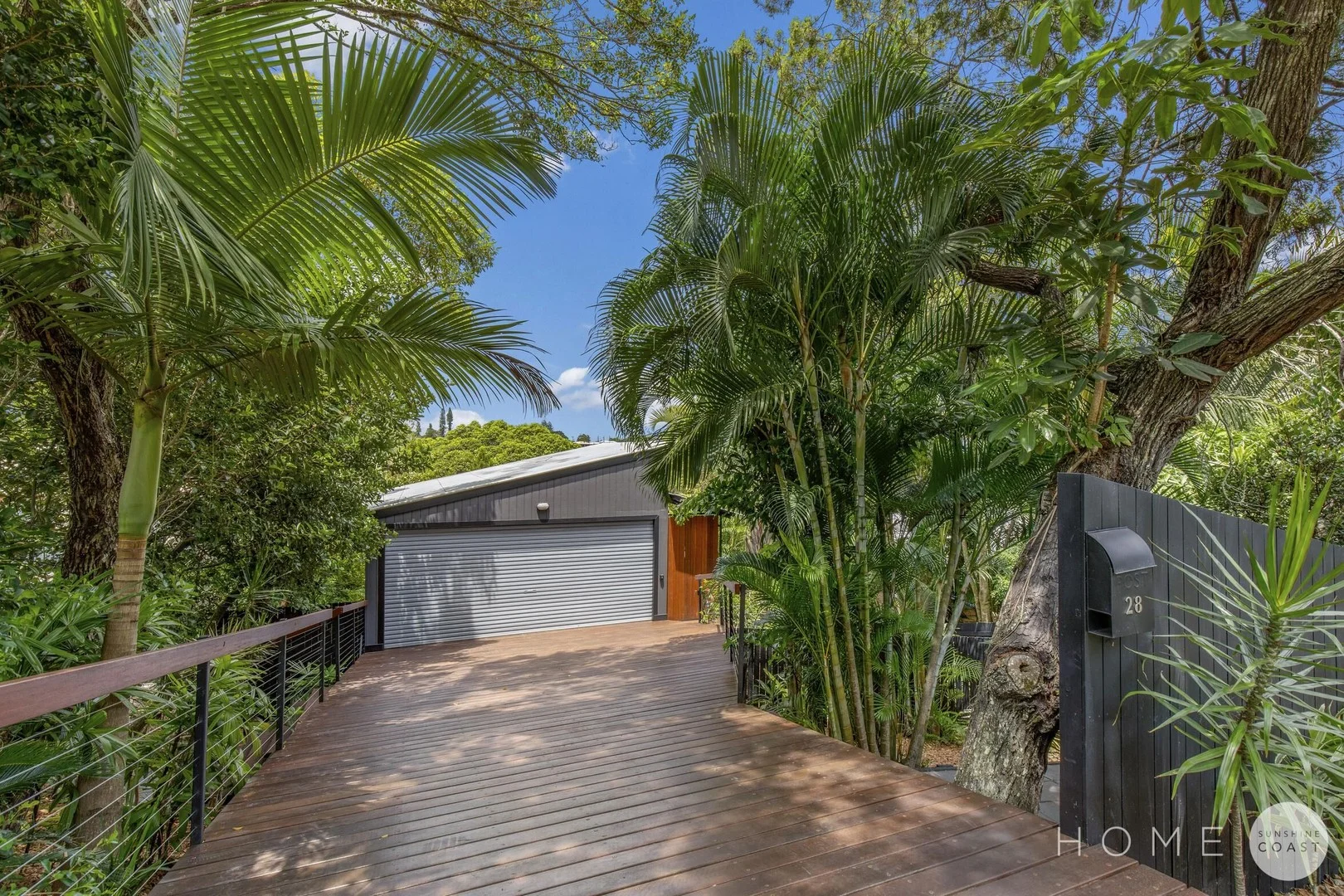 28 Currawong Crescent (1/40)
