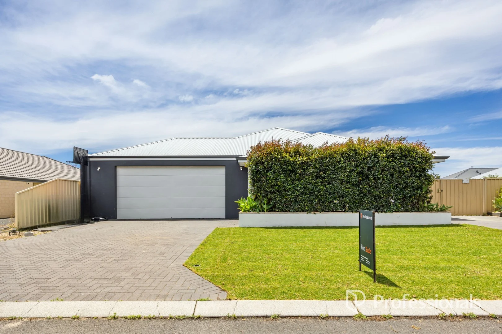 28 Edenhope Road (1/27)