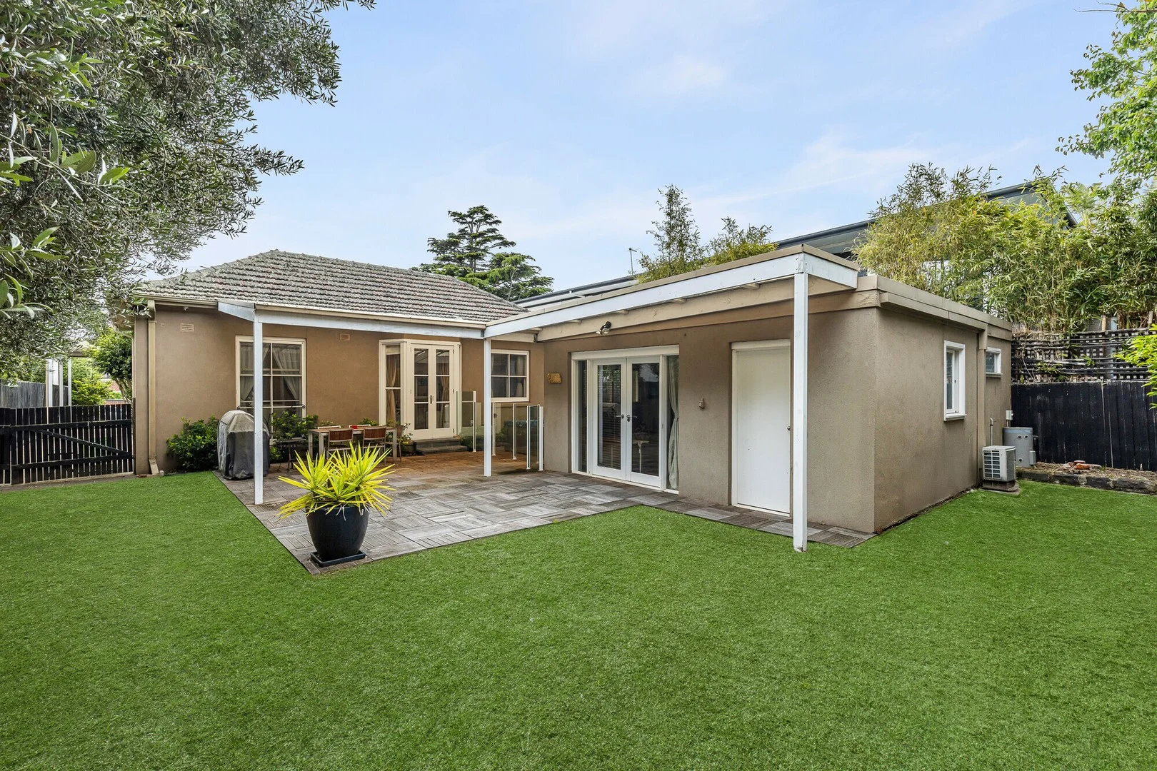 28 Edro Avenue (1/11)