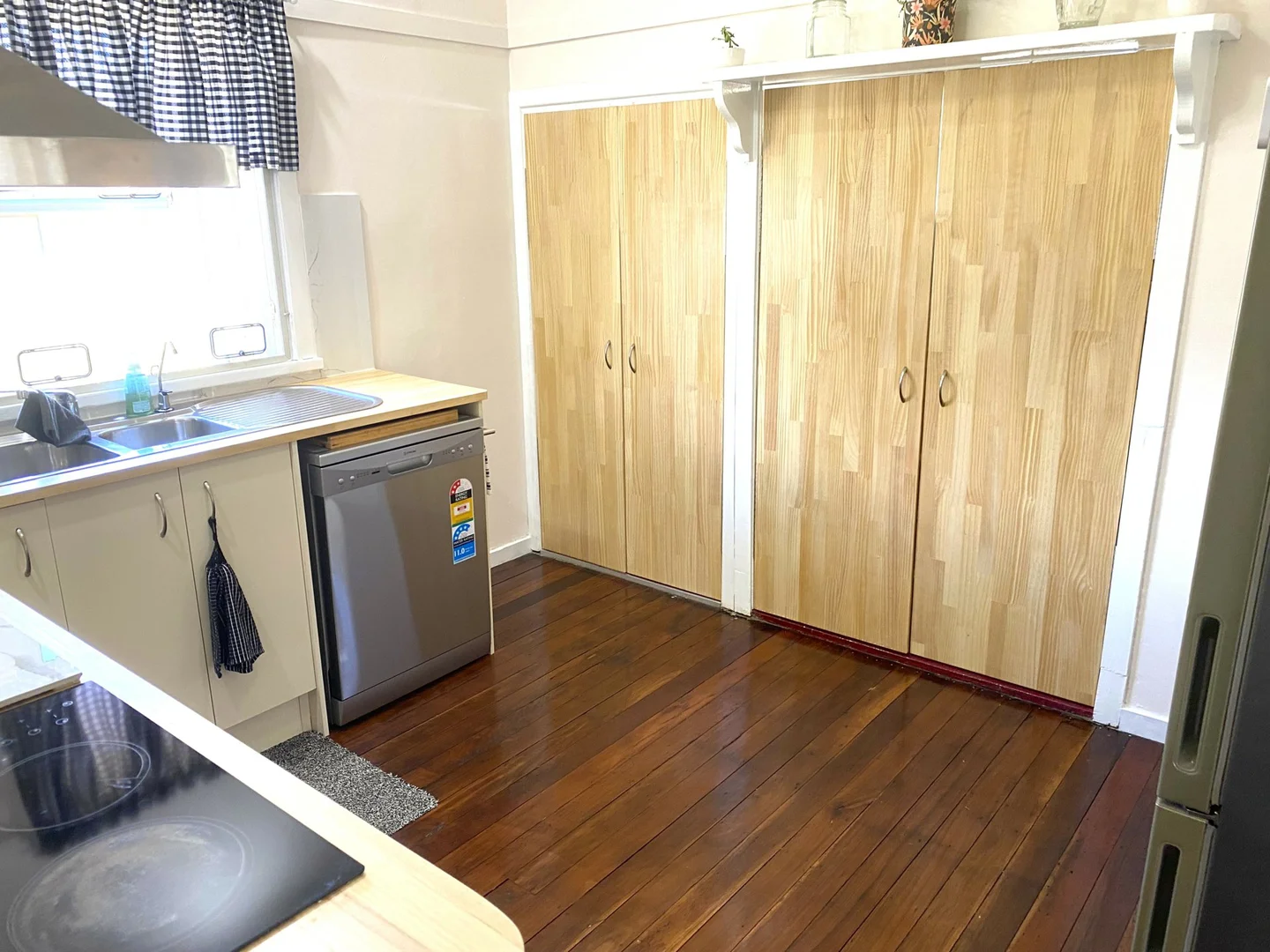 28 Edward Street - Image 4