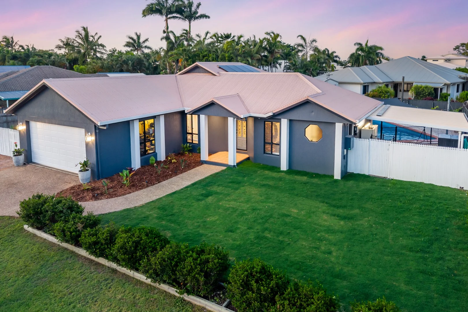 28 Pacific Avenue (1/19)