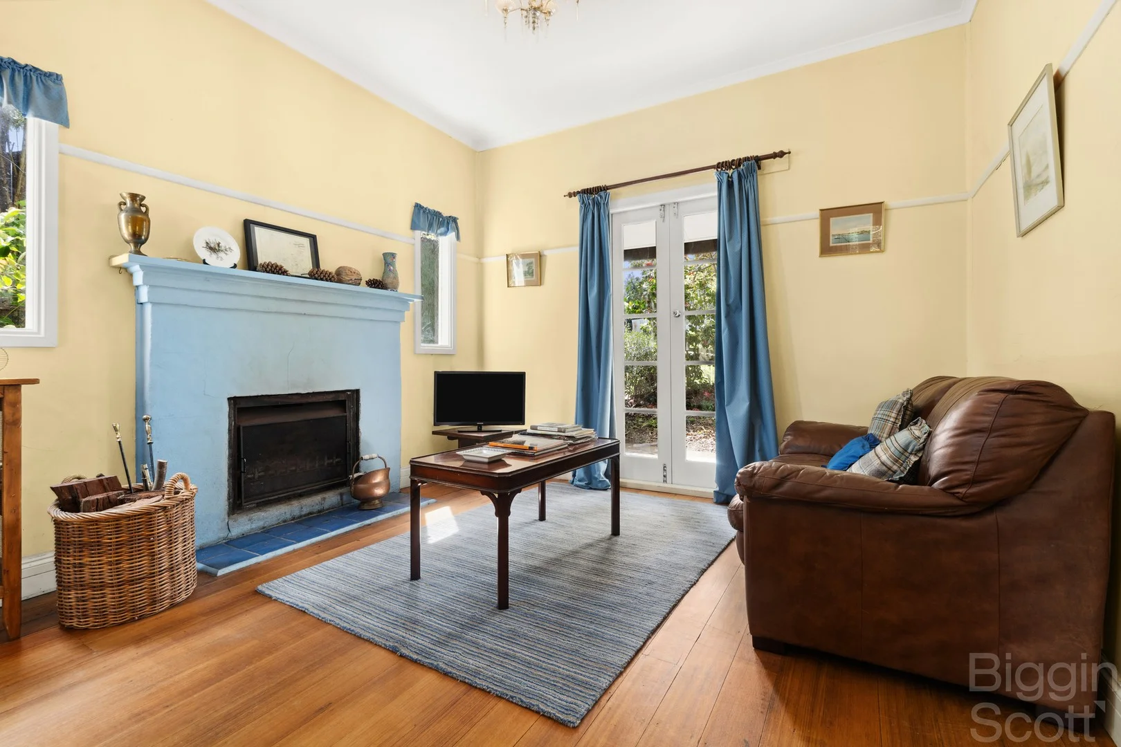 28 Queensberry Street - Image 3