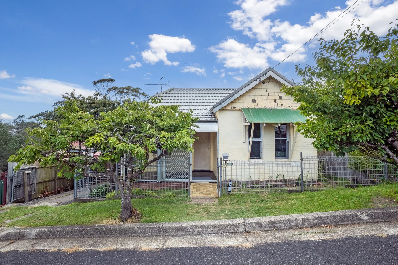 28 Walgett Street (1/1)