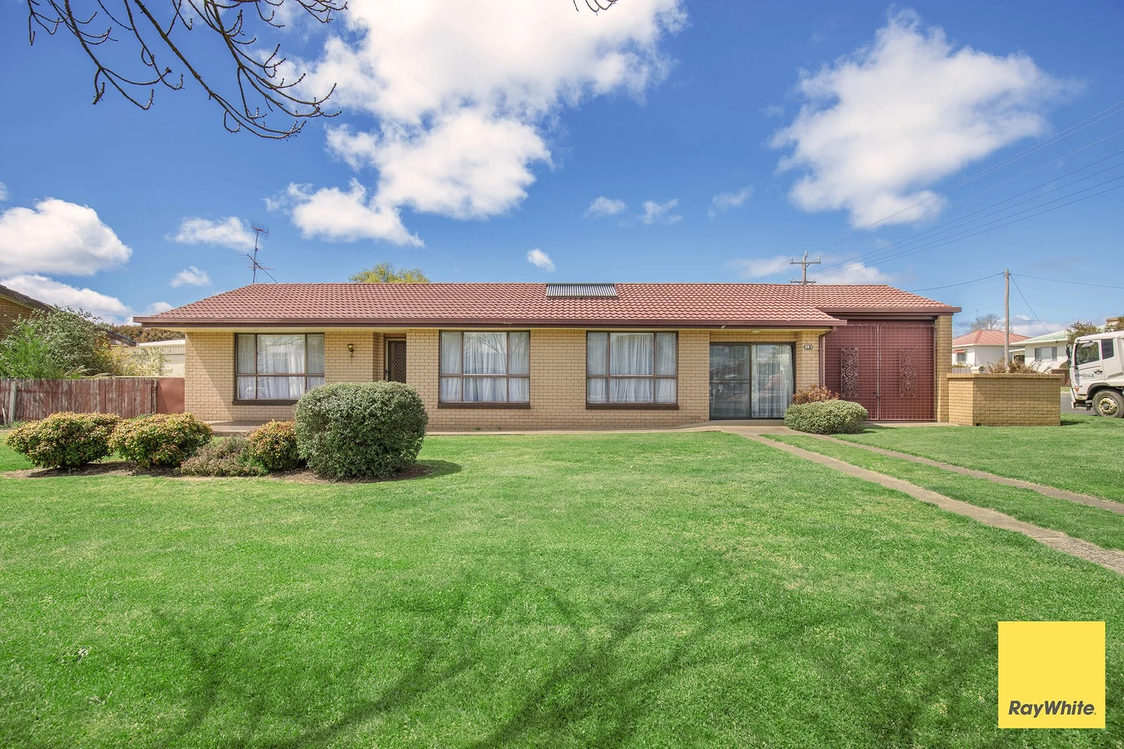 28 Youman Street (1/13)
