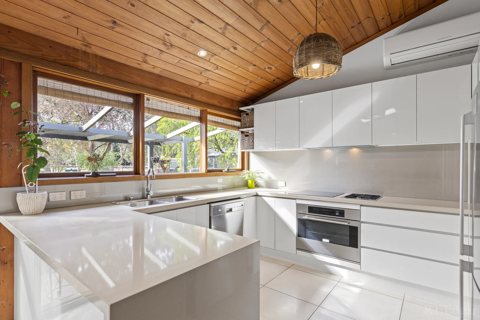 281 Rhinds Road - Image 4