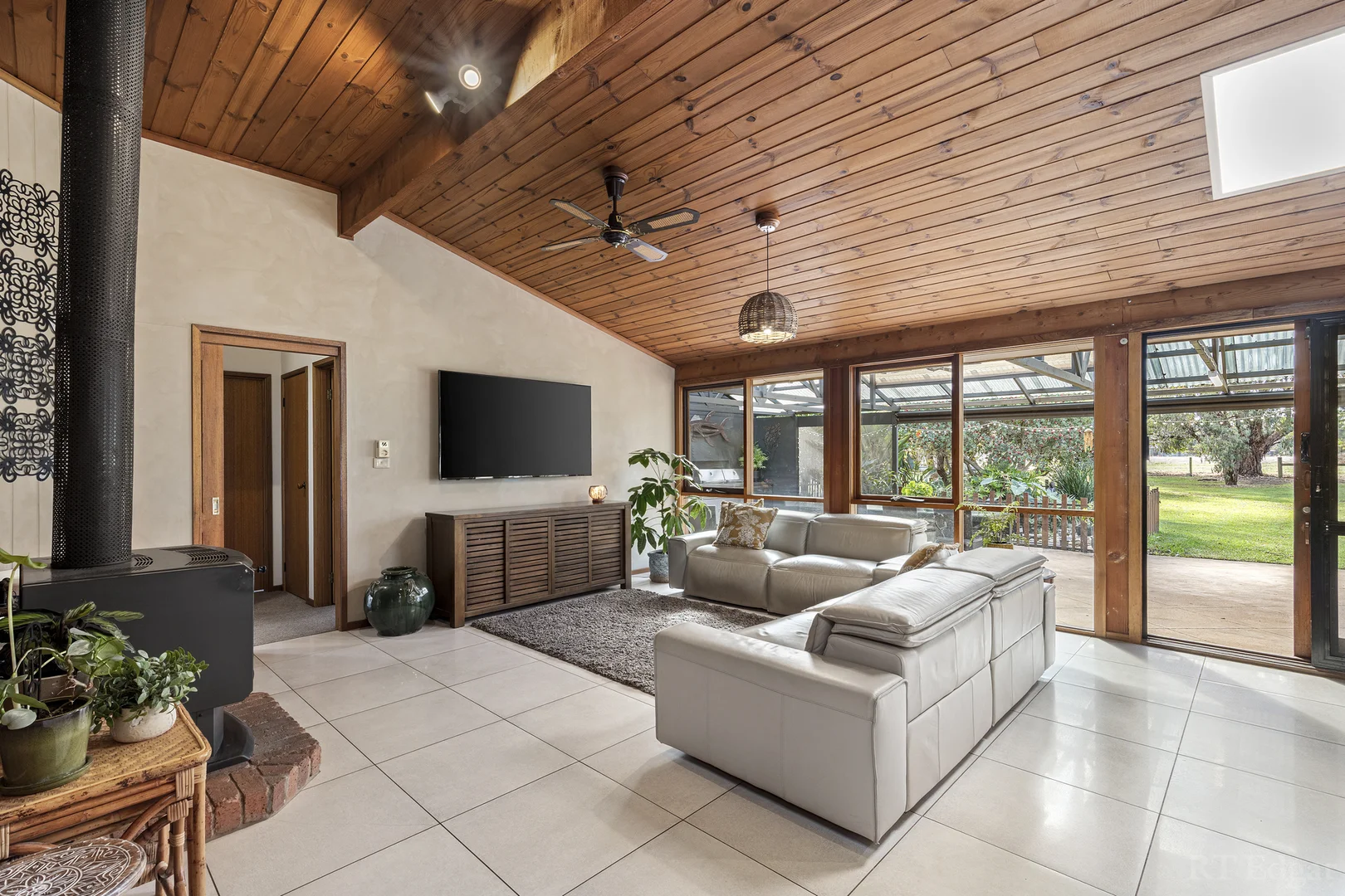 281 Rhinds Road - Image 3