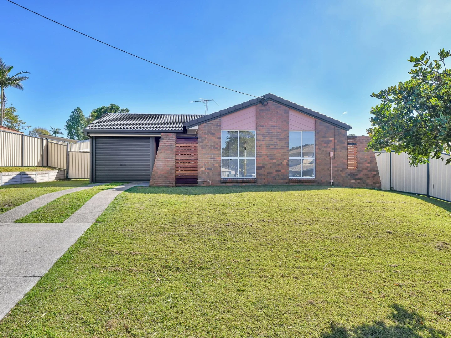288 Riverhills Road (1/18)
