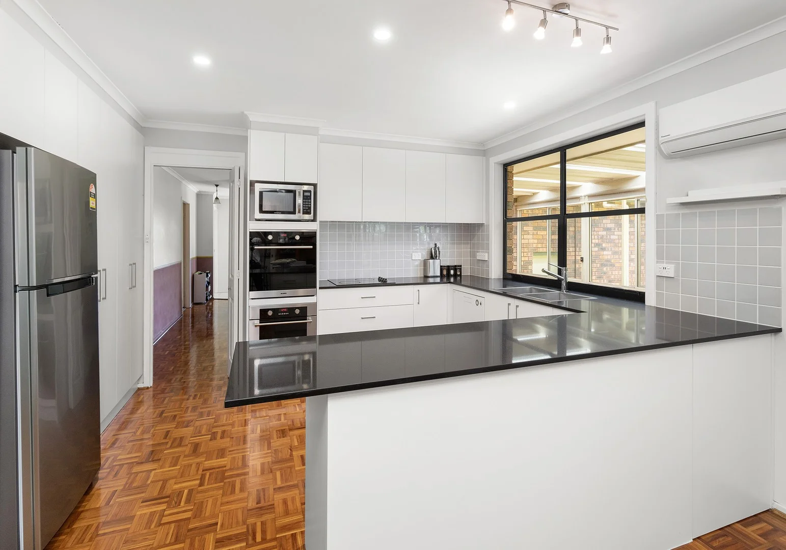 29 Brook Street (1/1)