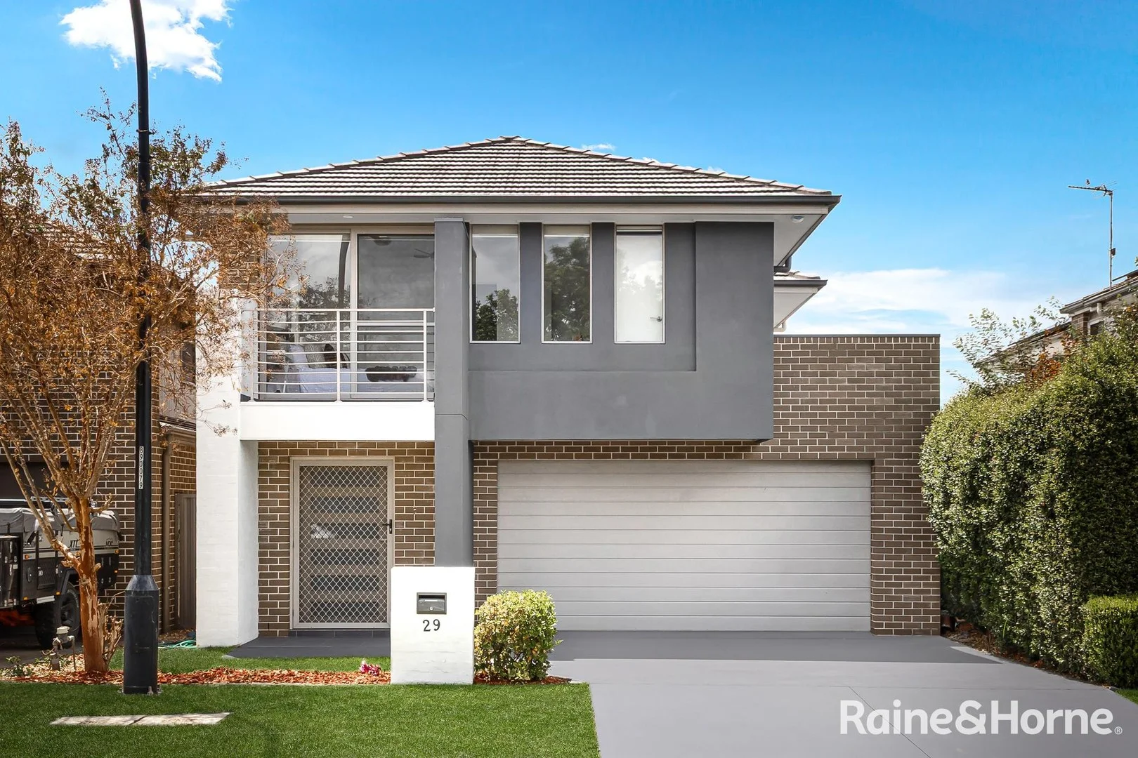29 Langton Street (1/16)