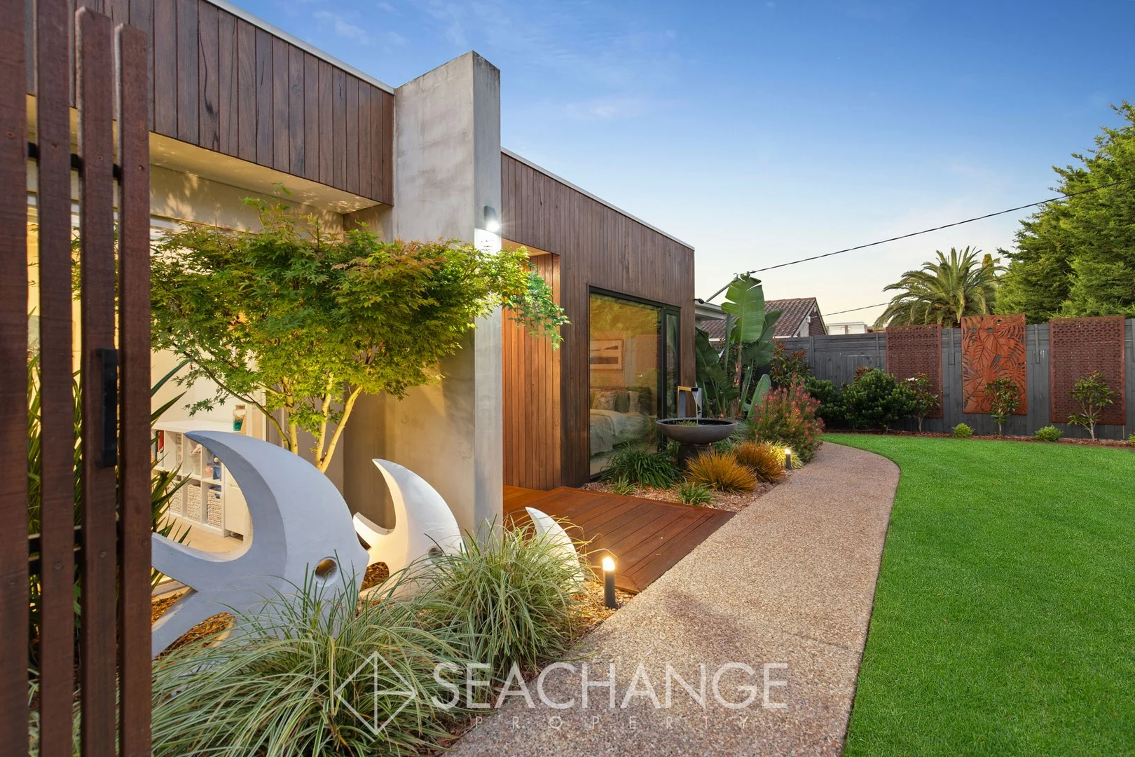 29 Pender Avenue (1/26)