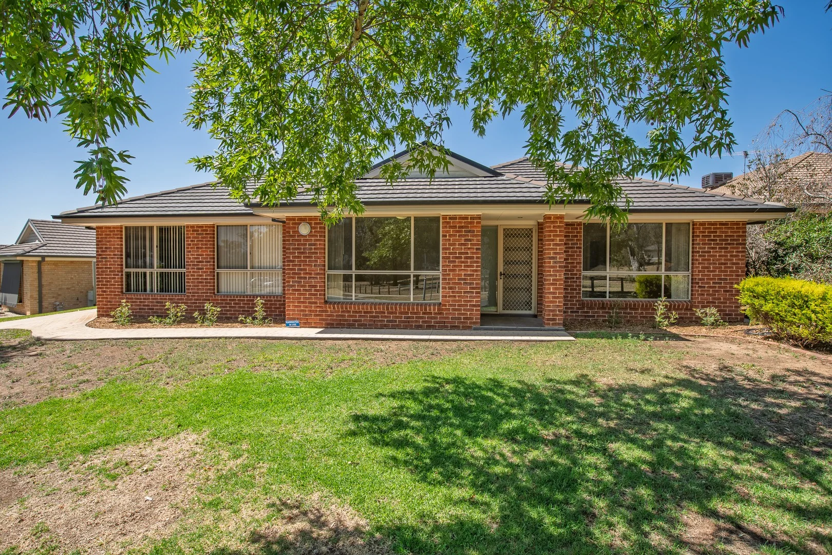 29 Squirrel Glider Drive (1/1)