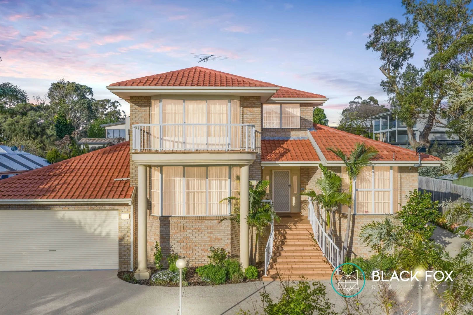 29 Volitans Avenue (1/12)