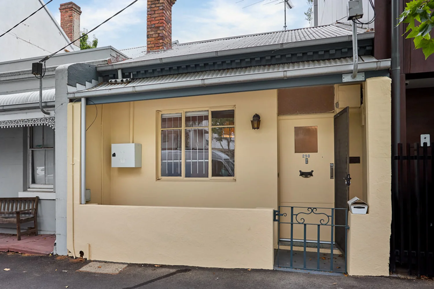 290 Cardigan Street (1/9)