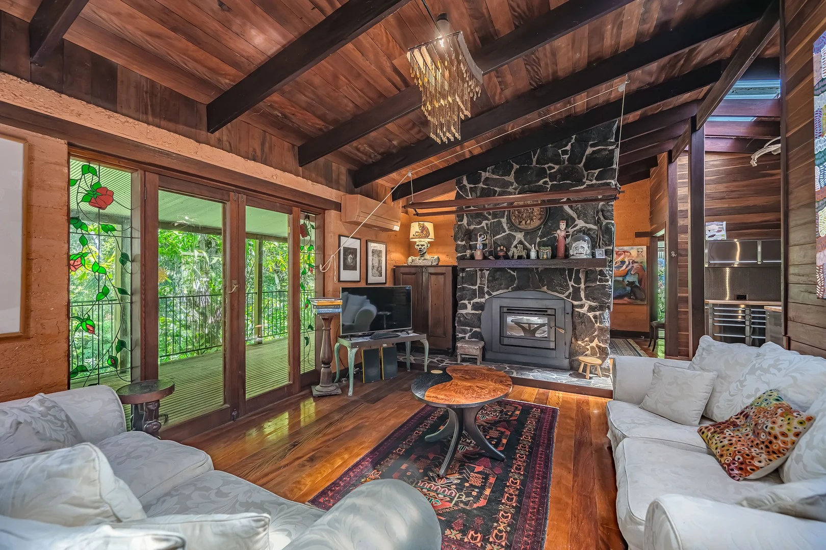 290 Roses Road (1/41)