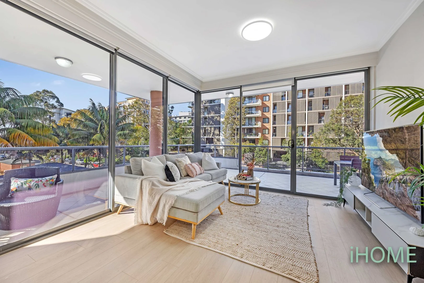 295/17 Romsey St (1/1)