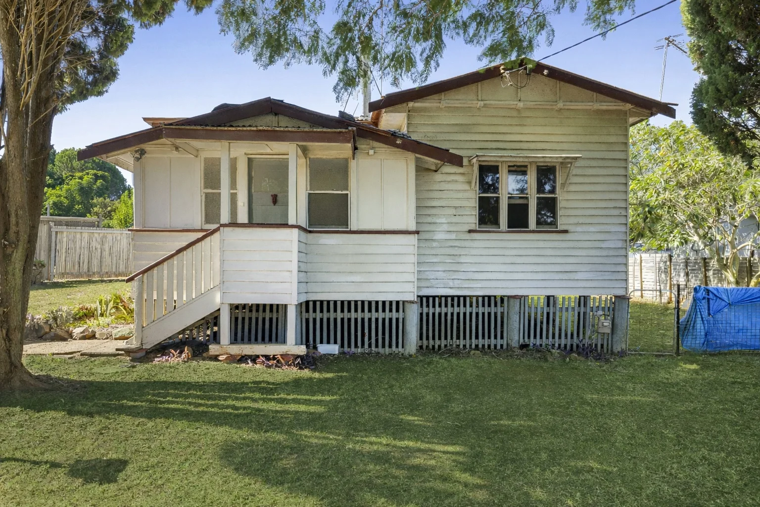 295 James Street (1/1)