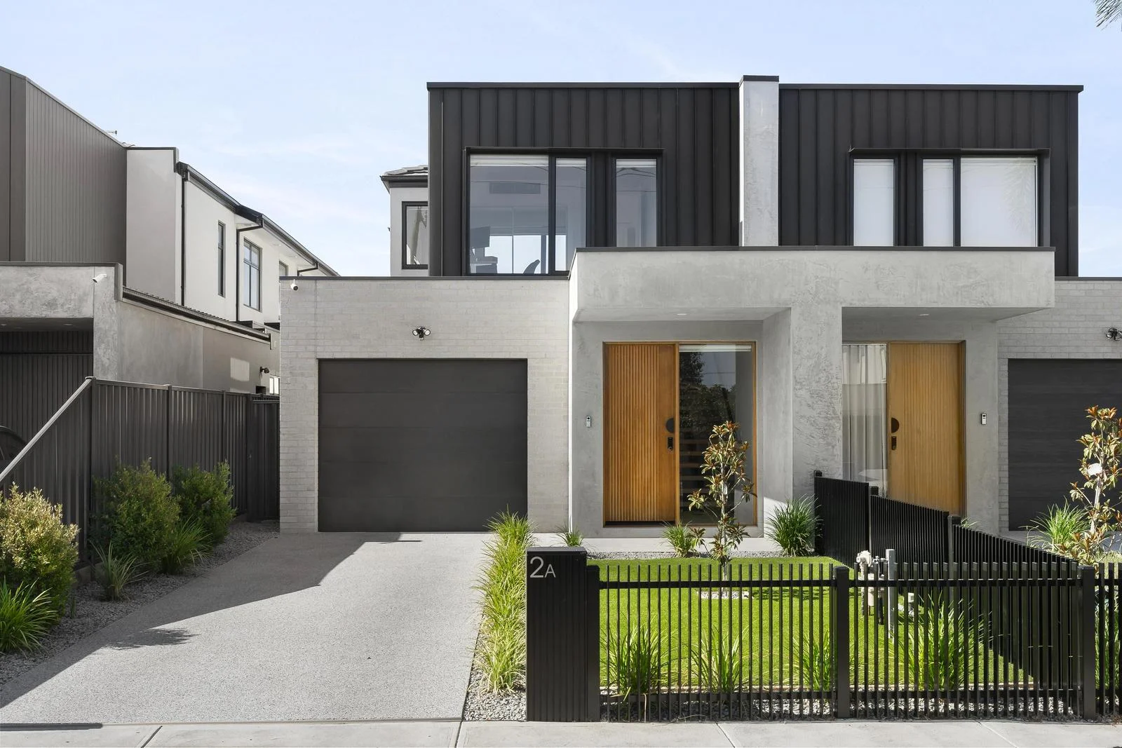 2A Cudgewa Place (1/16)