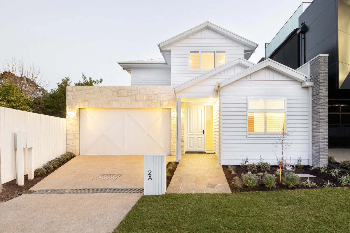 2a Gleneagles Avenue (1/21)