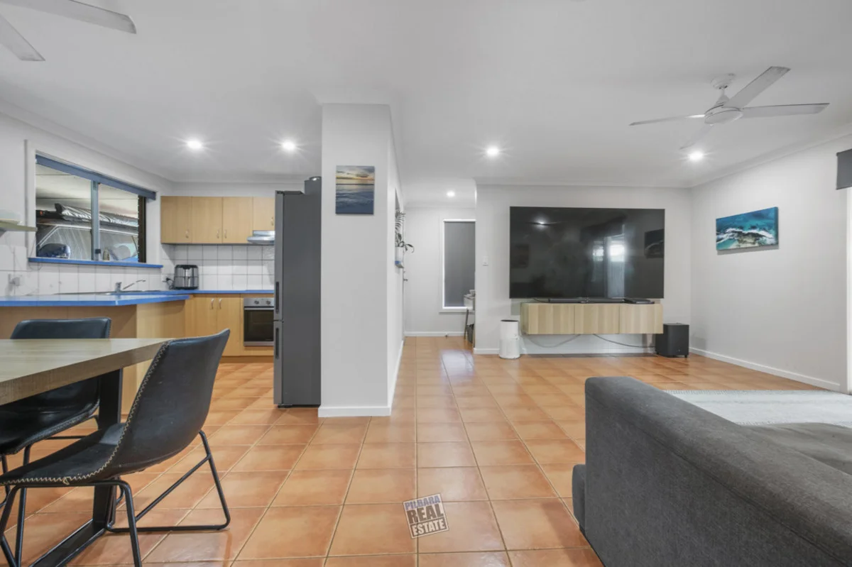 2B Gawthorne Drive (1/20)