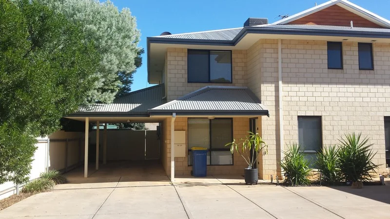 2B President Street (1/1)