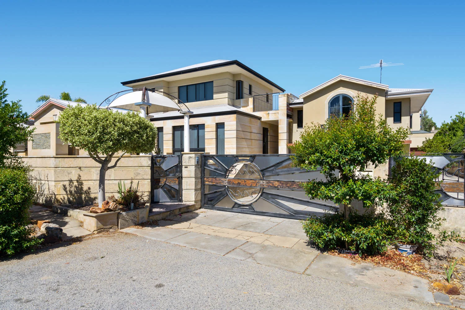 3 & 3a Throsby Street (1/42)