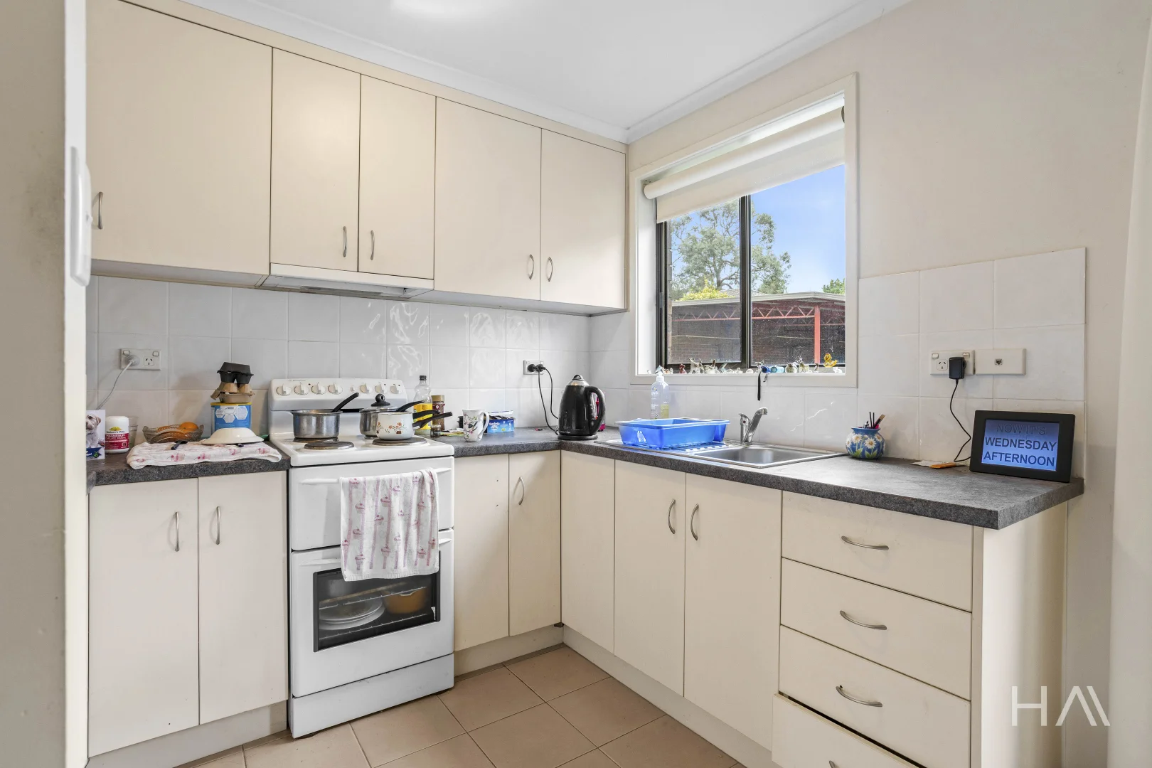 3 & 4/187 Hobart Road - Image 3