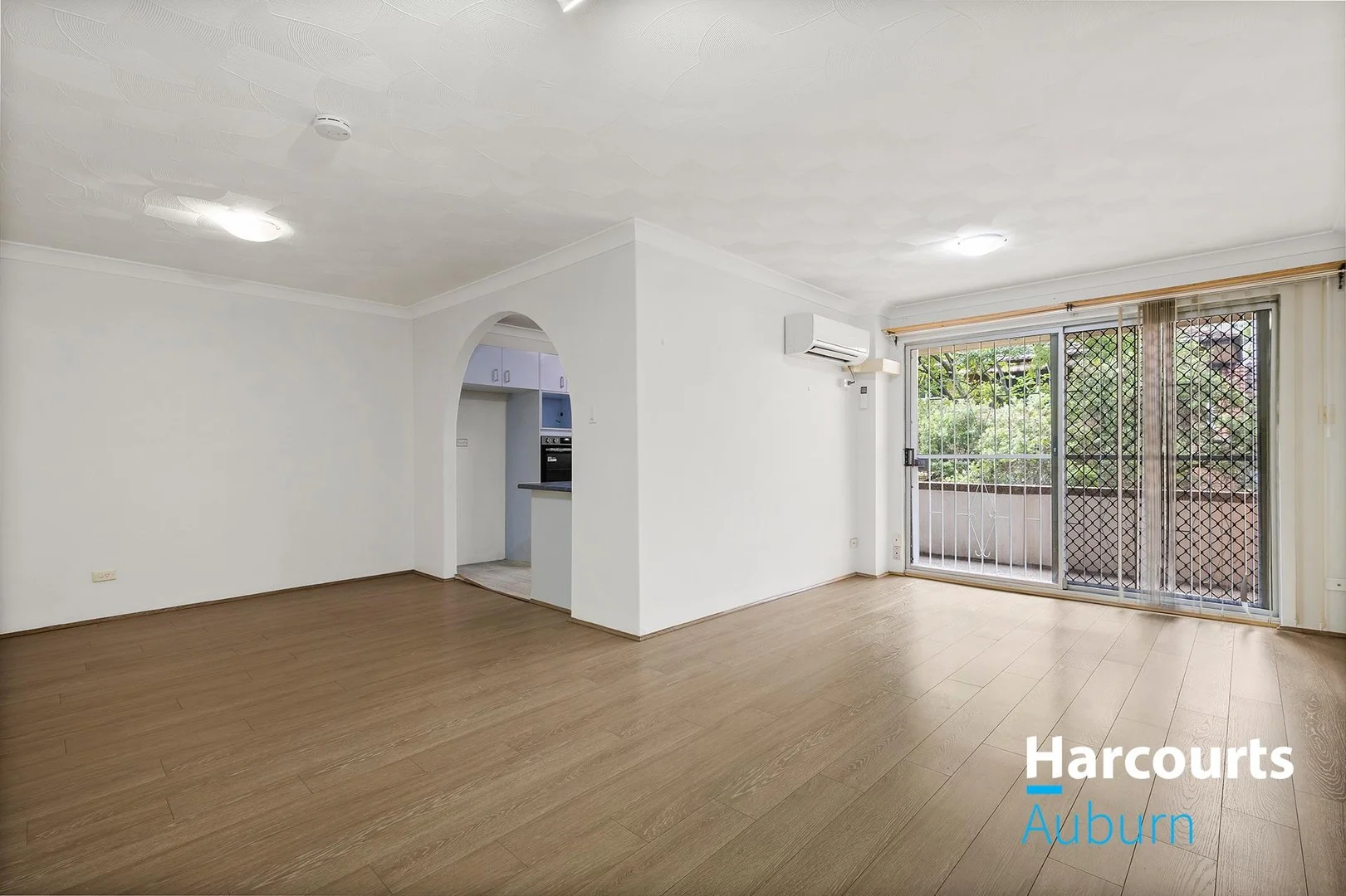 3/1-3 Torrens Street (1/10)