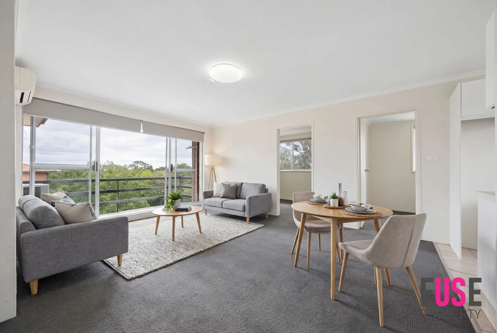 3/102 Henderson Road (1/13)